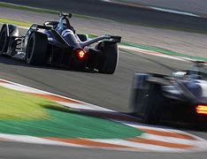 今夜突围战来临，瓦伦西亚围绕意甲调整名单，更衣室稳定，数据趋势出现新变化