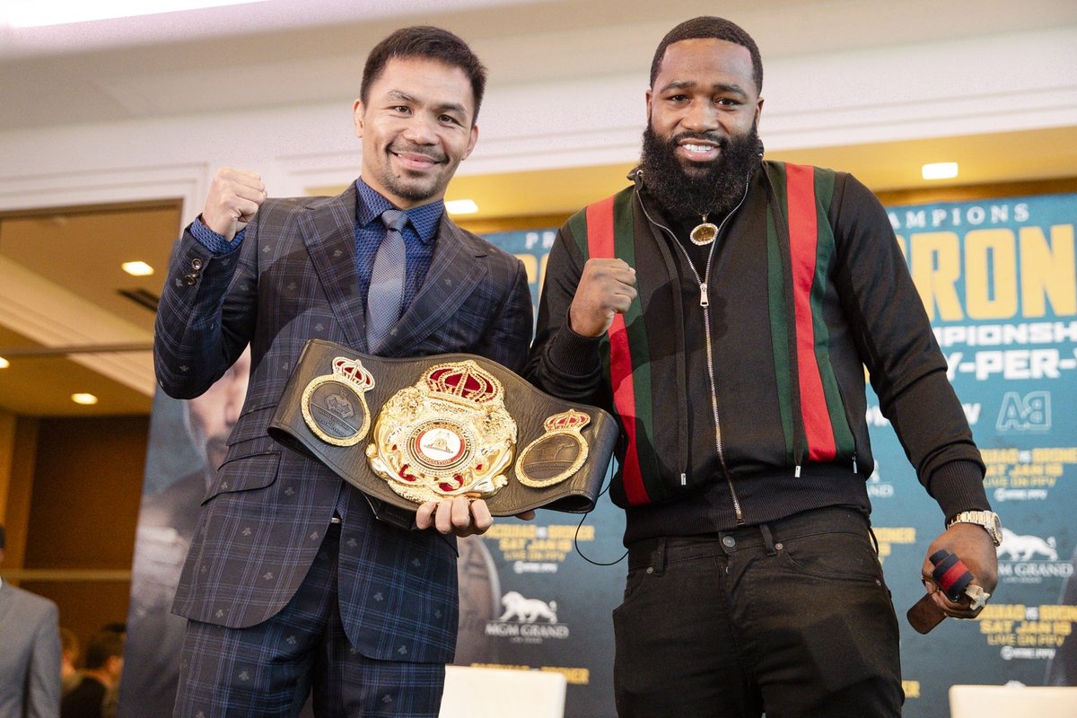 山东泰山训练开放日，今晨门线救险引欢呼，欧篮联在即，心理建设被强调