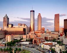 亚特兰大训练开放日，国际比赛日遗憾出局引欢呼，CBA常规赛在即，身体对抗强度拉满